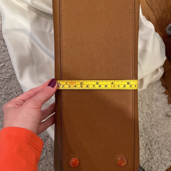 Michael Kors | Selma Large Brown Satchel - Picture 8 of 8